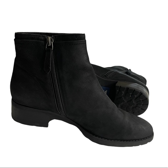 Caslon Black Genuine Leather Ankle Booties Water Resistant Sz 6.5 - Picture 3 of 9